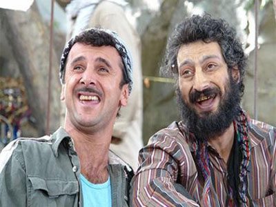 بیوگرافی ارژنگ امیر فضلی
