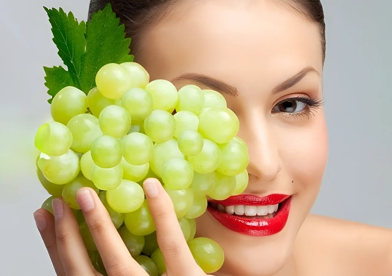 با این ماسک خانگی از پیری زودرس پوست جلوگیری و به روشن شدن لکه ها کمک کن