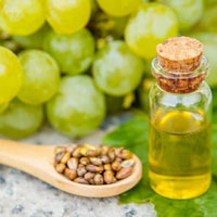خواص روغن هسته انگور از دور چشم تا واژن و پوست