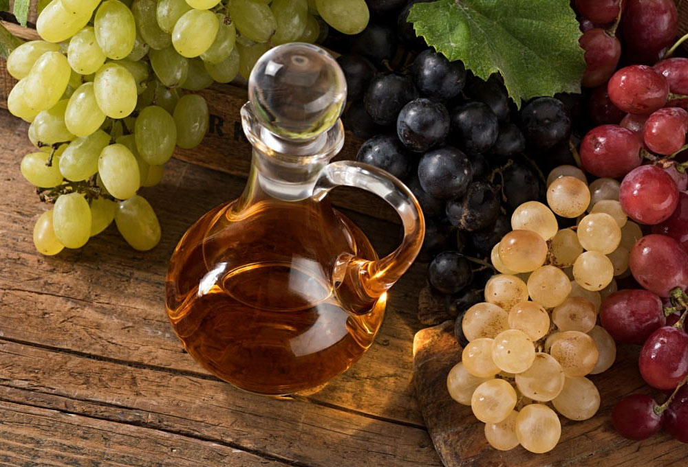 خواص روغن هسته انگور از دور چشم تا واژن و پوست