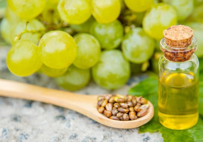 خواص روغن هسته انگور برای زنان و مردان چیست