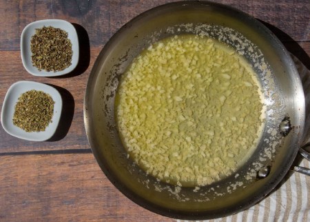 پخت نان سیر پیچ دار