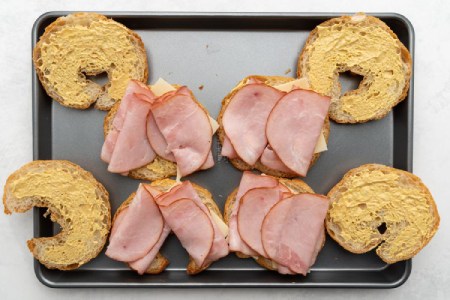 روش های پخت کروسان ژامبون و پنیر