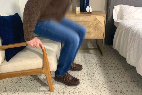 بلند شدن با سرعت زیاد و سرگیجه نشانه چیست