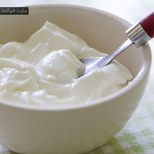 علت سفیدی زبان و درمان با ماست