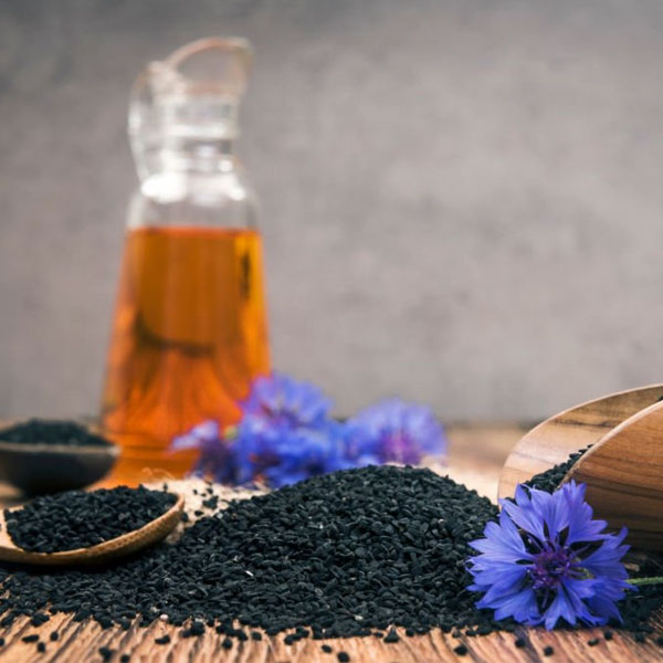 عوارض سیاه دانه و روغن سیاه دانه چیست