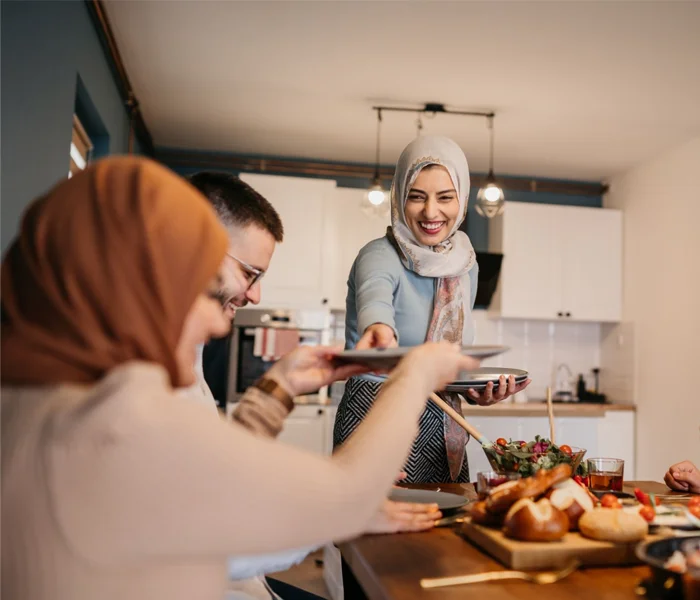 آهسته غذا خوردن چه فوایدی دارد؟