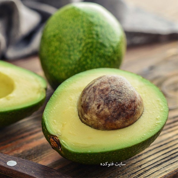آووکادو از میوه های برای افزایش وزن + آیا می دانید چه میوه هایی باعث چاقی میشود
