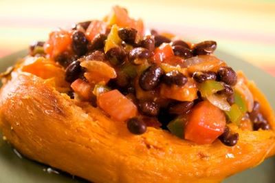  لوبیا سیاه از بهترین مواد غذایی پروتئین دارد جایگزین گوشت