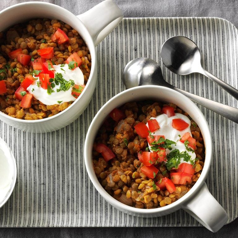 عدس از مواد غذایی غنی از پروتئین برای جایگزین گوشت