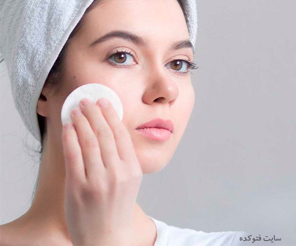 رفع پوست چرب صورت زنان و مردان در خانه