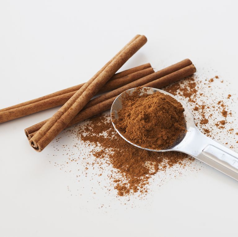 ماسک روغن نارگیل و دارچین برای تقویت رشد مو